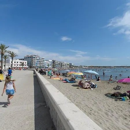 Superbe 3p Avec Grande Terrasse, Piscine, Proche Et Commerces Au Grau-du-roi - Fr-1-307-137